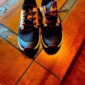 OluKai Wailuku Blue Water Tennis Sneaker Shoes 20478 Women's  9 EURO 40